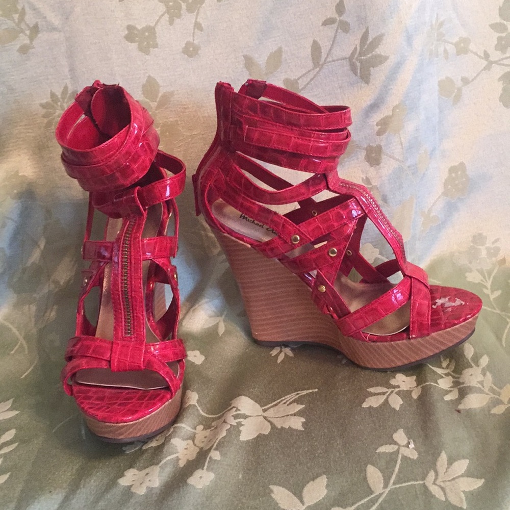 Michael Antonio shoes